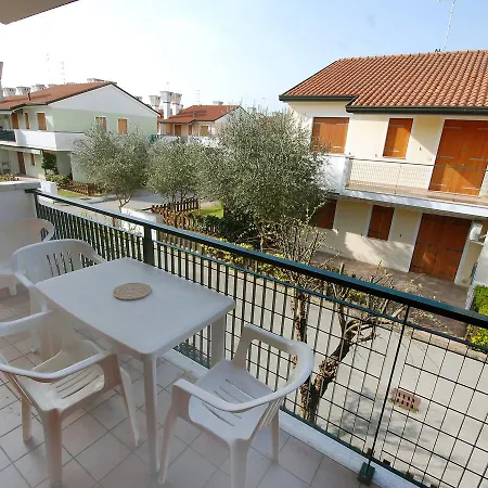 Apartman Mediterraneo-3 By Interhome Rosapineta